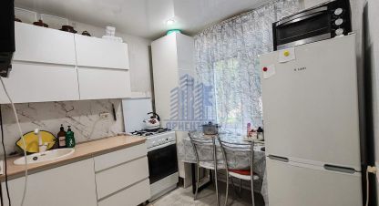 Продам квартиру 1 комнатную с общей площадью 30.7м2, 2/4 эт., на улице Жени крутовой, г. Новочебоксарск, Чувашия респ., Россия, агентство Агентство недвижимости Ориентир. Фотография №1