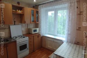 Продам квартиру 2-х комнатную с общей площадью 44.13м2, 4/5 эт., на улице Запорожская ул, ПАРТИЗАНСКИЙ РАЙОН район, г. Минск, Минск, Беларусь, агентство Мольнар