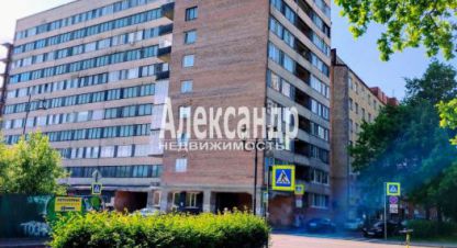 Купить квартиру 3-х комнатную, 73 кв. м. Фотография №1 Продам квартиру 3-х комнатную с общей площадью 73м2, 2/11 эт., на улице Ленинградская выборгский мо выборгскоеское поселение выборбульв кутузова, Выборгский район, г. Выборг, Ленинградская обл., Россия, агентство Александр-Недвижимость. Фотография №1