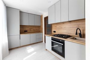 Продам квартиру 3-х комнатную с общей площадью 97м2, 4/6 эт., на улице Провулок шкільний, г. Софиевская Борщаговка , Киевская обл., Украина, агентство Aspo.biz Продам квартиру 3-х комнатную с общей площадью 97м2, 4/6 эт., на улице Провулок шкільний, г. Софиевская Борщаговка , Киевская обл., Украина, агентство Aspo.biz