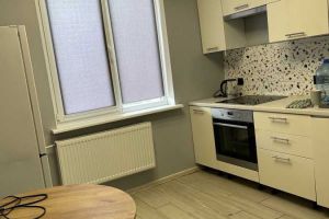 Продам квартиру 3-х комнатную с общей площадью 72м2, 5/9 эт., на улице Симона петлюри, г. Бровары , Киевская обл., Украина, агентство Aspo.biz
