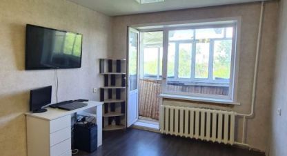 Купить квартиру 1 комнатную, 31 кв. м. Фотография №1 Продам квартиру 1 комнатную с общей площадью 31м2, 4/5 эт., на улице Куйбышева, Ксм район, г. Курган, Курганская обл., Россия, агентство Домовой45. Фотография №1
