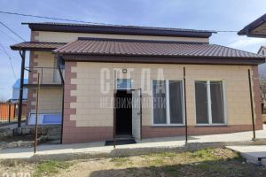 Продам дом 5-ти комнатный с общей площадью 246м2, г. Ст дельфин, Крым авт. респ., Россия, агентство Среда Продам дом 5-ти комнатный с общей площадью 246м2, г. Ст дельфин, Крым авт. респ., Россия, агентство Среда
