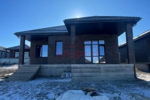 Продам дом 4-х комнатный с общей площадью 120м2, на улице Бригадная, г. Станица ессентукская, Ставропольский край, Россия, агентство Альфа-Н Продам дом 4-х комнатный с общей площадью 120м2, на улице Бригадная, г. Станица ессентукская, Ставропольский край, Россия, агентство Альфа-Н