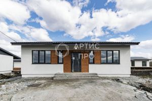 Продам дом 4-х комнатный с общей площадью 107м2, г. Екатеринбург, Свердловская обл., Россия, агентство Артис Про Продам дом 4-х комнатный с общей площадью 107м2, г. Екатеринбург, Свердловская обл., Россия, агентство Артис Про