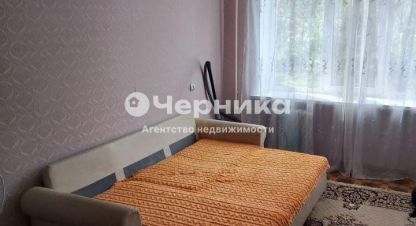 Купить квартиру 1 комнатную, 31 кв. м. Фотография №1 Продам квартиру 1 комнатную с общей площадью 31м2, 2/5 эт., на улице Токарева, г. Новочеркасск, Ростовская обл., Россия, агентство АН Черника. Фотография №1