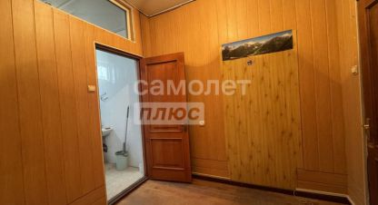 Купить офисное помещение, 270 кв. м., Россия, г. Нальчик. Фотография №9