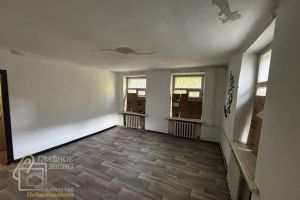 Продам квартиру 1 комнатную с общей площадью 31.2м2, 1/2 эт., на улице Планировочная, г. Новосибирск, Новосибирская обл., Россия, агентство Главное звено
