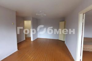 Продам квартиру 2-х комнатную с общей площадью 44м2, 3/3 эт., на улице Школьный, г. Советск, Тульская обл., Россия, агентство ГорОбмен Продам квартиру 2-х комнатную с общей площадью 44м2, 3/3 эт., на улице Школьный, г. Советск, Тульская обл., Россия, агентство ГорОбмен