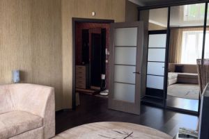 Продам квартиру 1 комнатную с общей площадью 39.5м2, 8/11 эт., на улице Волгоградская, г. Саранск, Мордовия респ., Россия, агентство ГорОбмен Продам квартиру 1 комнатную с общей площадью 39.5м2, 8/11 эт., на улице Волгоградская, г. Саранск, Мордовия респ., Россия, агентство ГорОбмен