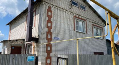 Продам дом 4-х комнатный с общей площадью 220м2, на улице Солнечная ул, г. Прудный, Челябинская обл., Россия, агентство Акрземли. Фотография №1