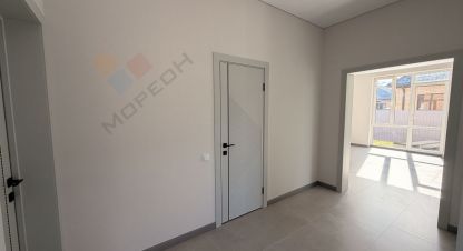 Купить дом 3-х комнатную, 90 кв. м. Фотография №8 Купить дом 3-х комнатную, 90 кв. м., Россия, г. Южный. Фотография №8