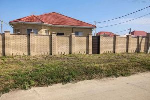 Продам дом 3-х комнатный с общей площадью 89.8м2, на улице Анапская ул, г. Южный, Краснодарский край, Россия, агентство Мореон Инвест