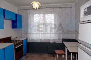 Сдам квартиру 2-х комнатную с общей площадью 52м2, 10/10 эт., на улице Молодогвардейцев, Курчатовский район район, г. Челябинск, Челябинская обл., Россия, агентство 74 метра
