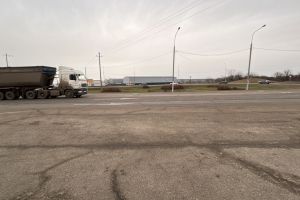 Продам земельный участок, на улице Крайняя, г. Новотитаровская ст-ца, Краснодарский край, Россия, агентство Аурус-Риэлт