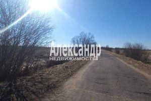 Продам земельный участок, г. Пуговкино, Новгородская обл., Россия, агентство Александр-Недвижимость Продам земельный участок, г. Пуговкино, Новгородская обл., Россия, агентство Александр-Недвижимость