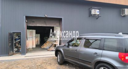 Снять торговое помещение в г. Коммунар. Фотография №3