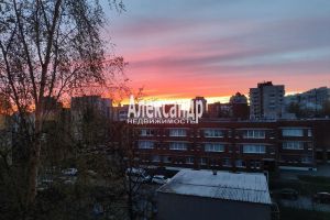 Продам квартиру 2-х комнатную с общей площадью 44.7м2, 5/8 эт., на улице Приморское шоссе, Курортный район, г. Сестрорецк, Санкт-Петербург, Россия, агентство Александр-Недвижимость Продам квартиру 2-х комнатную с общей площадью 44.7м2, 5/8 эт., на улице Приморское шоссе, Курортный район, г. Сестрорецк, Санкт-Петербург, Россия, агентство Александр-Недвижимость