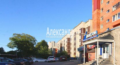 Купить квартиру 3-х комнатную, 71.8 кв. м. Фотография №1 Продам квартиру 3-х комнатную с общей площадью 71.8м2, 3/5 эт., на улице Приморская, Выборгский район, г. Выборг, Ленинградская обл., Россия, агентство Александр-Недвижимость. Фотография №1