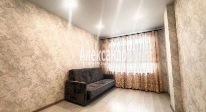 Купить квартиру, 20.8 кв. м. Фотография №1 Продам квартиру с общей площадью 20.8м2, 15/18 эт., на улице Шоссе в лаврики, Всеволожский район, г. Мурино, Ленинградская обл., Россия, агентство Александр-Недвижимость. Фотография №1