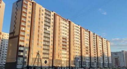 Продам квартиру 1 комнатную с общей площадью 43.3м2, 10/14 эт., на улице Гусева, г. Тверь, Тверская обл., Россия, агентство Флэт Сити. Фотография №1