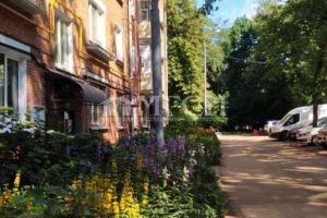 Продам квартиру 2-х комнатную с общей площадью 46.3м2, 4/5 эт., на улице Новогиреевская, г. Москва, Москва, Россия, агентство МГСН - Московская городская служба недвижимости