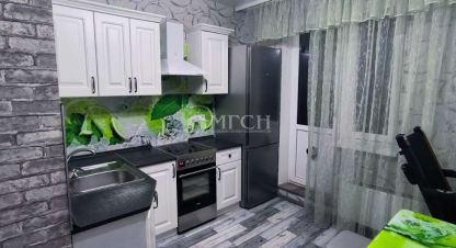 Продам квартиру 1 комнатную с общей площадью 31.8м2, 15/25 эт., на улице Новое шоссе, г. Посёлокского типа дрожжино, Московская обл., Россия, агентство МГСН - Московская городская служба недвижимости. Фотография №1