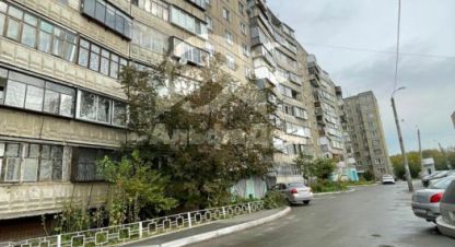 Купить квартиру 1 комнатную, 31.8 кв. м. Фотография №1 Продам квартиру 1 комнатную с общей площадью 31.8м2, 3/9 эт., на улице 111, Калининский район район, г. Челябинск, Челябинская обл., Россия, агентство Центр недвижимости и Ипотеки АльфаДом. Фотография №1