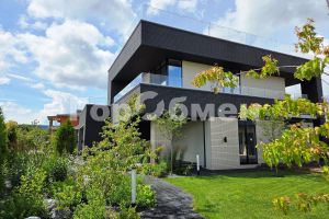 Продам дом с общей площадью 540м2, на улице Лесная, г. Исаково д., Московская обл., Россия, агентство ГорОбмен