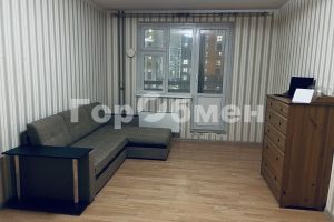 Продам квартиру 2-х комнатную с общей площадью 51.7м2, 10/17 эт., на улице Новое шоссе, г. Посёлокского типа дрожжино, Московская обл., Россия, агентство ГорОбмен