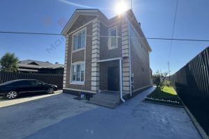Продам дом 4-х комнатный с общей площадью 118м2, на улице Восточный пр-д, г. Южный, Краснодарский край, Россия, агентство Мореон Инвест