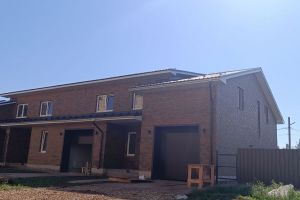 Продам коттедж/дачу с общей площадью 224.5м2, на улице Суздальская, г. Оренбург, Оренбургская обл., Россия, агентство ЦН "Авега"