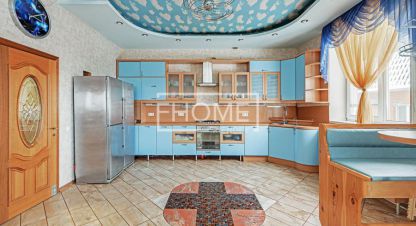 Купить дом 7-ти комнатную, 405.4 кв. м. Фотография №1 Продам дом 7-ти комнатный с общей площадью 405.4м2, на улице Луговая ул, г. Саввинская слобода, Московская обл., Россия, агентство ЦАН FriendlyHome. Фотография №1