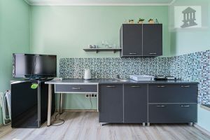 Продам квартиру 4-х комнатную с общей площадью 84.1м2, 2/2 эт., на улице Советская ул, г. Янтарный, Калининградская обл., Россия, агентство ООО "Базис-Недвижимость"