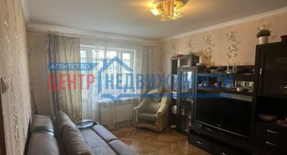 Купить квартиру 2-х комнатную, 50.6 кв. м. Фотография №1 Продам квартиру 2-х комнатную с общей площадью 50.6м2, 2/5 эт., на улице Розы люксембург, г. Темрюк, Краснодарский край, Россия, агентство Центр-Недвижимости. Фотография №1