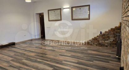 Купить торговое помещение, 74 кв. м. Фотография №1 Продам торговое помещение с общей площадью 74м2, на улице Мира ул, г. Ставрополь, Ставропольский край, Россия, агентство Агентство Недвижимости Эволюция. Фотография №1
