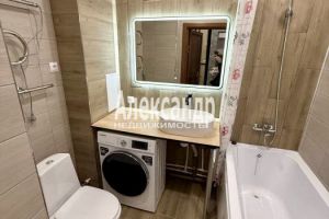 Продам квартиру 1 комнатную с общей площадью 36.4м2, 5/15 эт., на улице Ручьевский пр-кт, Всеволожский район, г. Мурино, Ленинградская обл., Россия, агентство Александр-Недвижимость