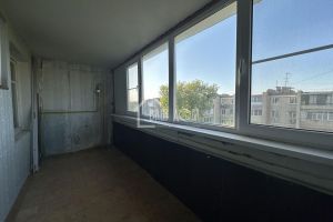 Продам квартиру 2-х комнатную с общей площадью 47.1м2, 5/5 эт., на улице Щербакова, г. Ахтубинск, Астраханская обл., Россия, агентство Ваш Дом