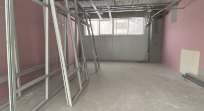 Снять торговое помещение, 60 кв. м. Фотография №1 Сдам торговое помещение с общей площадью 60м2, Центральный район, г. Волгоград, Волгоградская обл., Россия, агентство Живем Дома. Фотография №1