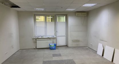 Сдам офисное помещение с общей площадью 101.1м2, Дзержинский район, г. Волгоград, Волгоградская обл., Россия, агентство Живем Дома. Фотография №1