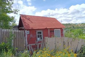 Продам коттедж/дачу 1 комнатную с общей площадью 30м2, г. Волгоград, Волгоградская обл., Россия, агентство Живем Дома Продам коттедж/дачу 1 комнатную с общей площадью 30м2, г. Волгоград, Волгоградская обл., Россия, агентство Живем Дома