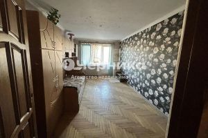 Продам квартиру 3-х комнатную с общей площадью 61.3м2, 5/5 эт., на улице Конечный пер, г. Кисловодск, Ставропольский край, Россия, агентство АН Черника Продам квартиру 3-х комнатную с общей площадью 61.3м2, 5/5 эт., на улице Конечный пер, г. Кисловодск, Ставропольский край, Россия, агентство АН Черника