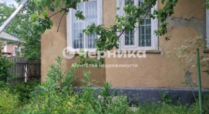 Продам дом 4-х комнатный с общей площадью 85.6м2, на улице Революции, г. Кисловодск, Ставропольский край, Россия, агентство АН Черника. Фотография №1