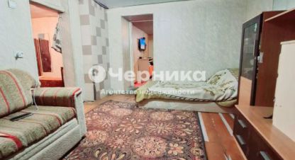 Купить квартиру 2-х комнатную, 52 кв. м. Фотография №1 Продам квартиру 2-х комнатную с общей площадью 52м2, 1/1 эт., на улице Широкая, г. Кисловодск, Ставропольский край, Россия, агентство АН Черника. Фотография №1