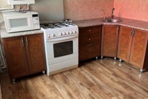 Продам квартиру 1 комнатную с общей площадью 45м2, 2/3 эт., на улице Шоссейный пер, г. Рп каменоломни, Ростовская обл., Россия, агентство АН Черника