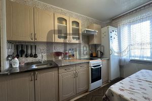 Продам квартиру 3-х комнатную с общей площадью 65.5м2, 2/12 эт., на улице Нефтяников, г. Ярославль, Ярославская обл., Россия, агентство АН Спектр