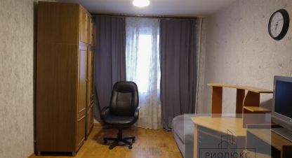 Продам комнату с общей площадью 20м2, 6/9 эт., на улице Энгельса, Центральный район район, г. Челябинск, Челябинская обл., Россия, агентство РиоЛюкс. Фотография №1