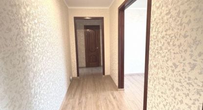 Купить квартиру 3-х комнатную, 65.5 кв. м. Фотография №9 Купить квартиру 3-х комнатную, 65.5 кв. м., Россия, г. Магнитогорск. Фотография №9
