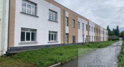 Купить торговое помещение, 2000 кв. м. Фотография №1 Продам торговое помещение с общей площадью 2000м2, на улице Бурова-Петрова, г. Курган, Курганская обл., Россия, агентство РиоЛюкс. Фотография №1