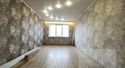 Купить квартиру 2-х комнатную, 53 кв. м. Фотография №1 Продам квартиру 2-х комнатную с общей площадью 53м2, 6/9 эт., на улице Завенягина, Орджоникидзевский район, г. Магнитогорск, Челябинская обл., Россия, агентство РиоЛюкс. Фотография №1